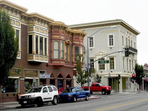 Hollister, CA