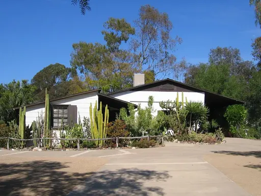 Lake Forest, CA