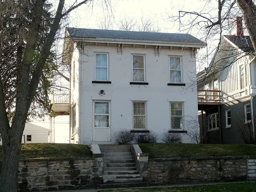 Burlington, IA