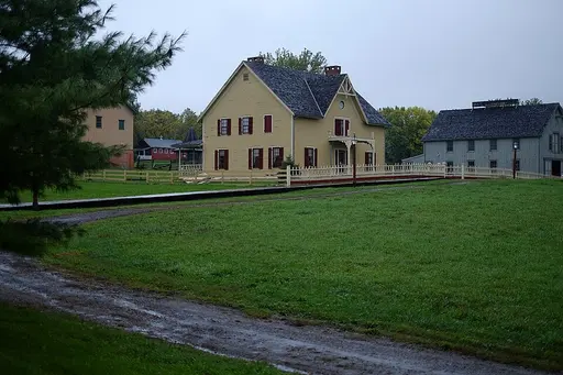 Urbandale, IA