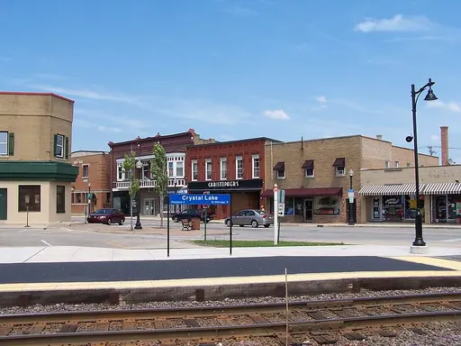Crystal Lake, IL